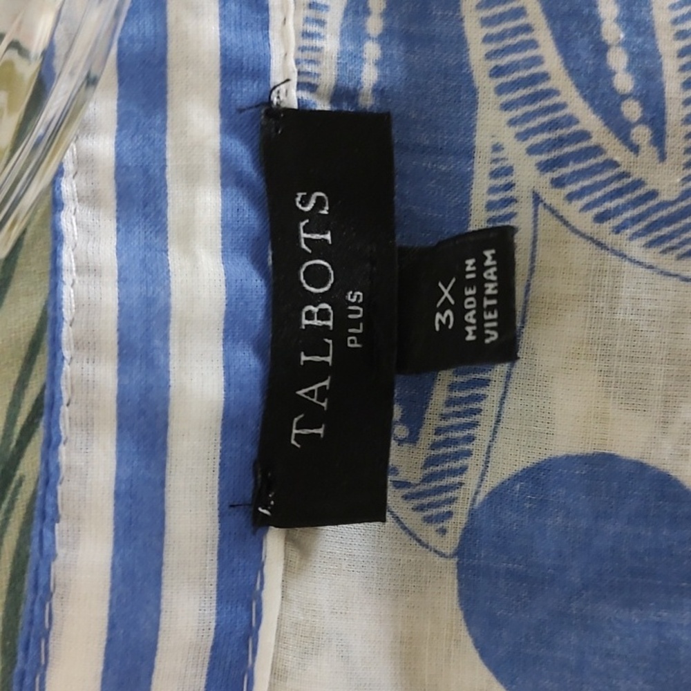 NWOT Talbots Blue and White Patterned Top - Picture 5 of 5